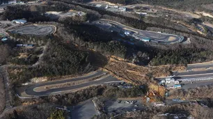 Japón se repone del fuerte sismo: decenas de heridos y millones de personas sin luz