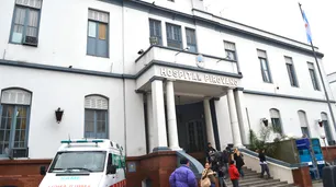 Murió un hombre en situación de calle en el hospital Pirovano: qué se sabe hasta ahora