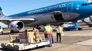 El Gobierno aprovecha los puentes humanitarios para sumar exportaciones