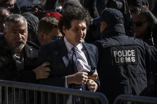 El 'rey de las criptomonedas': multa de US$ 11 mil millones y 25 años de cárcel