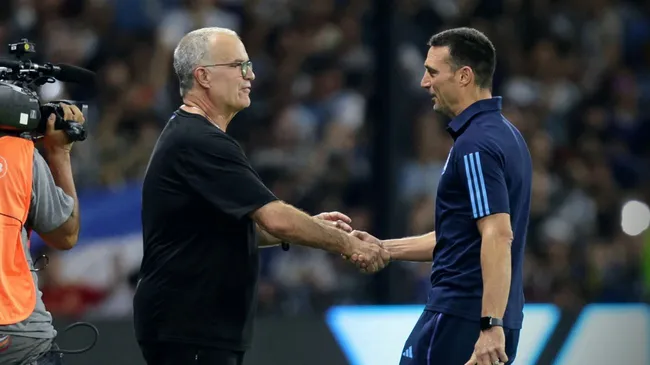 Marcelo Bielsa y Lionel Scaloni nominados a mejor DT del año