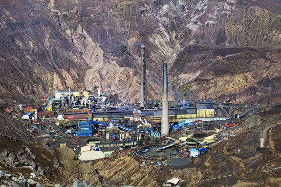 La suspensión de la mina de Codelco tensaría la oferta mundial de cobre para fundiciones