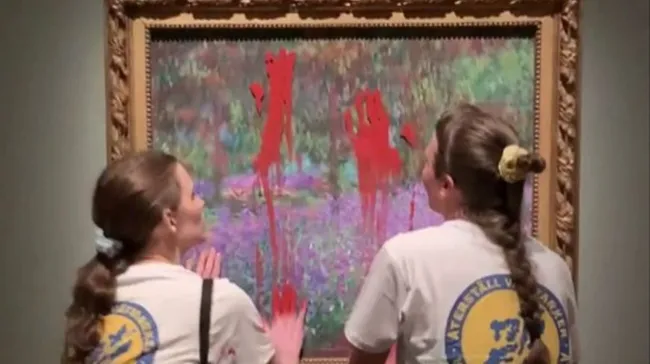 Dos activistas manchan con pintura un cuadro de Monet en Estocolmo