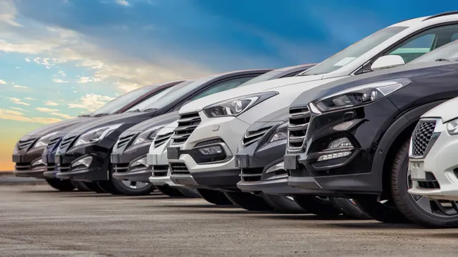 La venta de autos 0 km se desplomó en noviembre: fuerte caída mensual e interanual