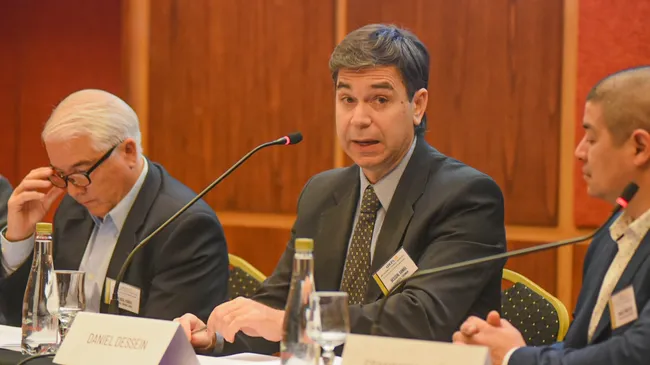 Daniel Dessein: “Los medios argentinos dieron muestras notables de resiliencia y capacidad de adaptación frente a la crisis”.