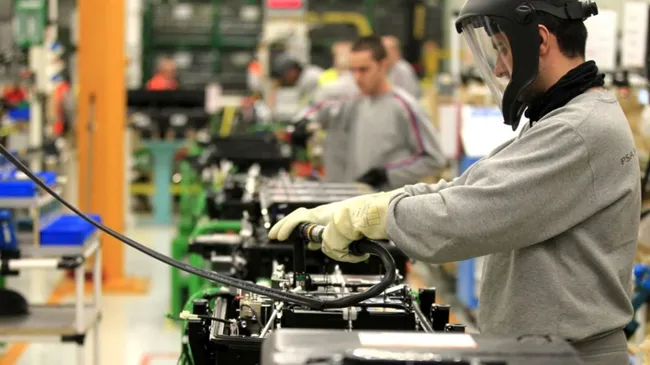 La actividad económica cayó 2,9% en julio, según el INDEC