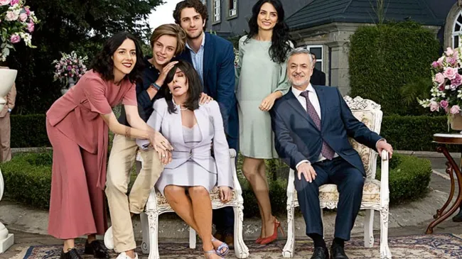 Ahora Netflix se podrá leer: cuándo salen los primeros libros basados en series