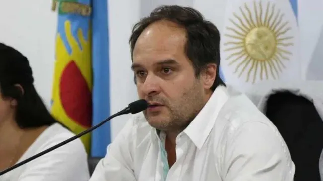 Tres veces intendente de Navarro y de familia política: Santiago Maggiotti, el nuevo ministro de Hábitat