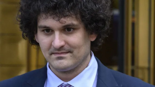 Declararon culpable de 7 cargos de fraude al empresario cripto Sam Bankman-Fried