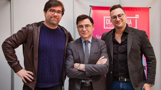 Joan Cwaik presentó su tercer libro junto a Jorge Fontevecchia y Santiago Siri