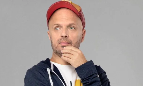 Sebastián Wainraich también se sumó a la moda antipolíticos con su primera novela