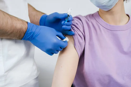 Gripe, resfrío y alergia: cómo diferenciarlos en invierno y por qué vacunarse a tiempo