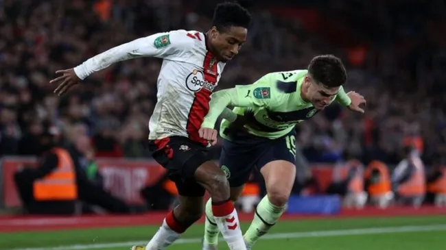 El Southampton de Carlos Alcaraz eliminó al Manchester City de Julián Álvarez