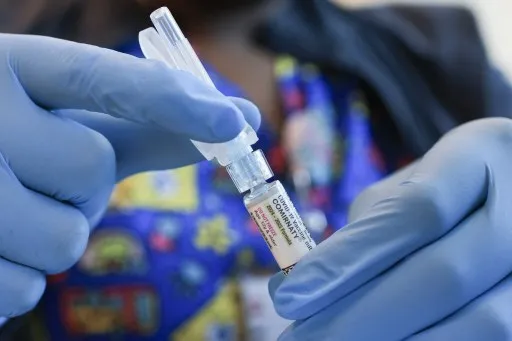 Gripe: la gente se vacuna menos y especialistas advierten sobre el riesgo de un rebrote grave