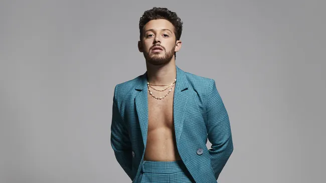 Ruggero estrenó su nuevo disco y adelantó el show en el Teatro Opera