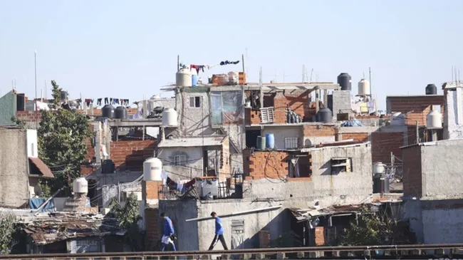 Villa 21-24: el lugar desde donde operaban los narcos del triple femicidio en Florencio Varela