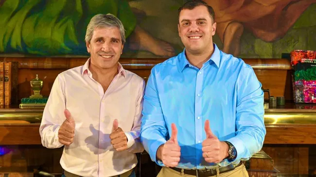 El Gordo Dan le preguntó a Luis Caputo por su video bailando un tema de El Noba: qué le respondió el ministro