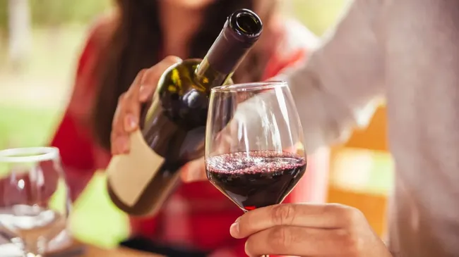 El consumo de vino per cápita está en mínimos históricos: “Los que más sufren no son los espumosos sino los masivos”