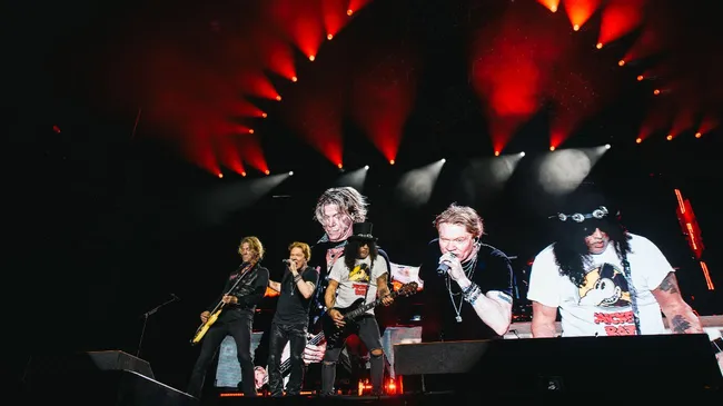De la furia a la gloria: cómo el enojo de Axl Rose desató una de las mejores noches de Guns N’ Roses en Argentina
