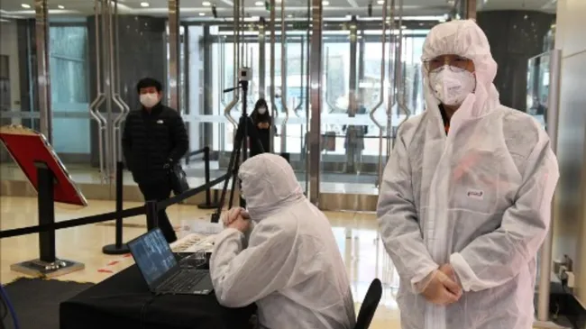 Que el sentido común no sucumba ante el virus