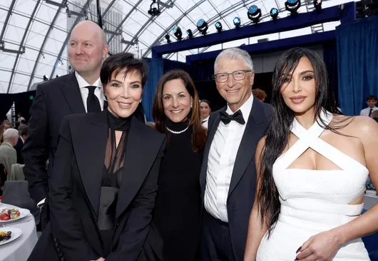 Elon Musk, Bill Gates, Kim Kardashian y un estafador de Wall Street devenido en filántropo