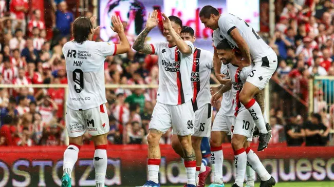 Con este Newell’s la 'lepra' es de los rivales: goleó a Unión y es único puntero del Grupo B