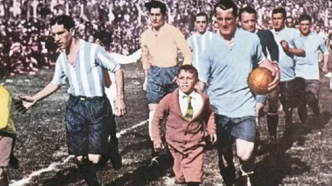 El misterio del balón dividido: la final de 1930 entre Argentina y Uruguay