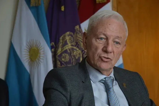 El papa Francisco creó la Universidad del Sentido y Hugo Juri será su rector