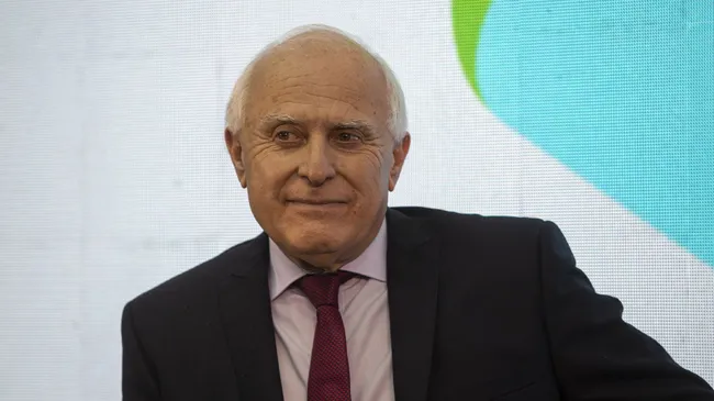 Miguel Lifschitz fue internado en terapia intensiva por su cuadro de Covid-19