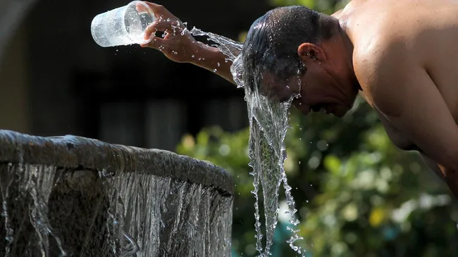 Advierten una ola de calor extremo en el norte del país