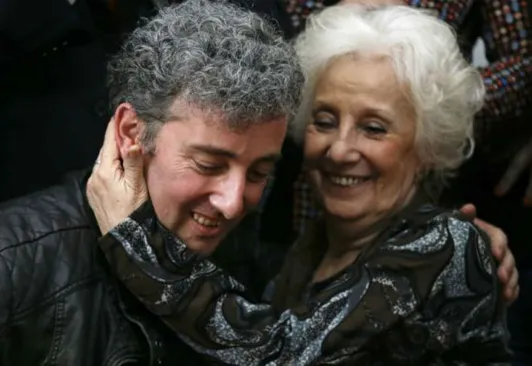 El nieto de Estela cambia el nombre: se llamará Ignacio Montoya Carlotto