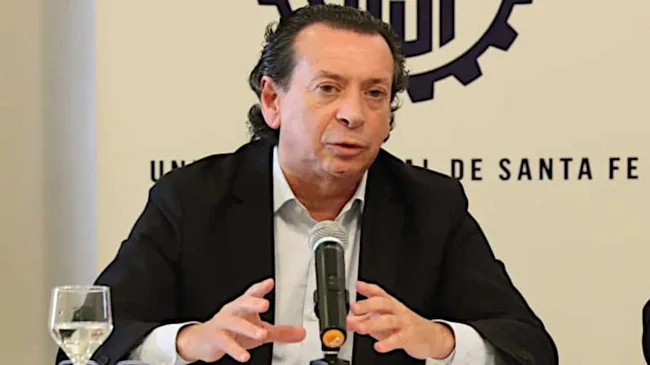 Dante Sica alertó por la caída del empleo formal y advirtió que Vaca Muerta y la minería no alcanzan para compensar las pérdidas