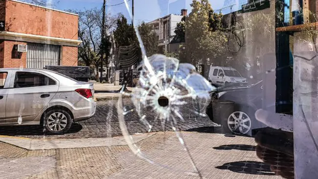 Dispararon al frente de una unidad básica de Kolina en Villa Lugano