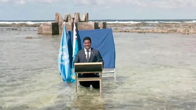 "Nos estamos hundiendo": Tuvalú, el país que se prepara para desaparecer bajo las aguas