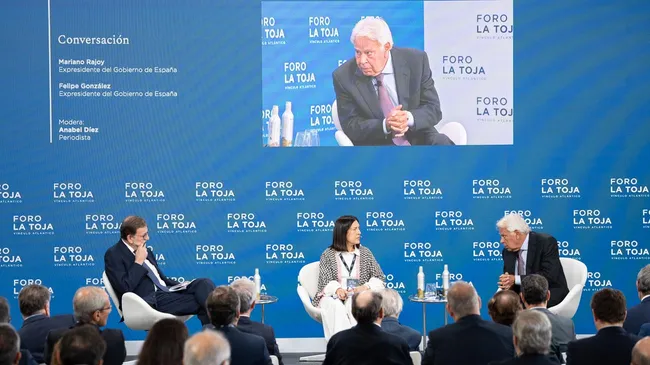 Felipe González incomodó a Macri: "Imagínese un pacto de la Moncloa en Argentina"