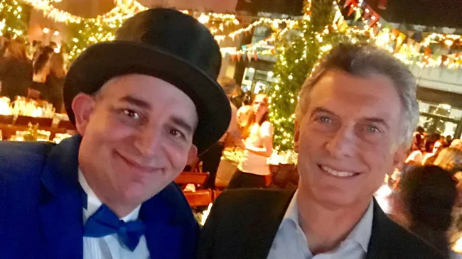 El Mago sin dientes se reunió con Mauricio Macri y le pasó algunos "trucos"