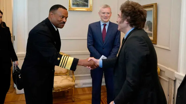 El nuevo jefe del Comando Sur de Estados Unidos, Alvin Holsey, se reunió con Javier Milei en Casa Rosada