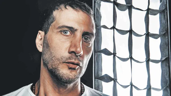Luciano Cáceres: “Fui concebido en un escenario y viví en un teatro a los 19”