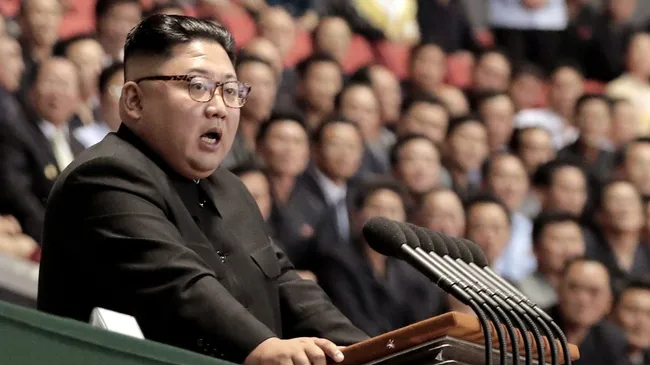 Corea del Norte prohíbe la risa, el alcohol y los cumpleaños durante una semana