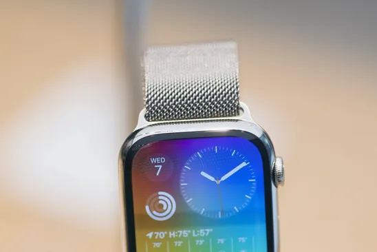 Un tribunal de Estados Unidos suspendió el veto que prohibía la venta de Apple Watch