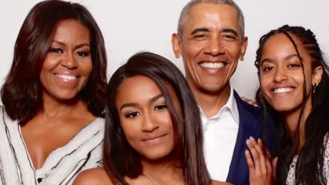 La vida de Malia y Sasha Obama: departamento compartido, fiestas con estrellas y buena relación con sus padres