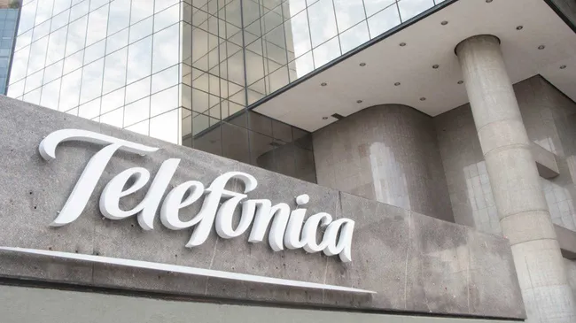 Telefónica inicia la venta de su filial argentina y la carrera entre posibles compradores inquieta a la Casa Rosada