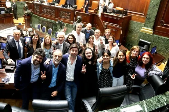 Interna en el Frente de Todos capital: votación incómoda y reunión picante