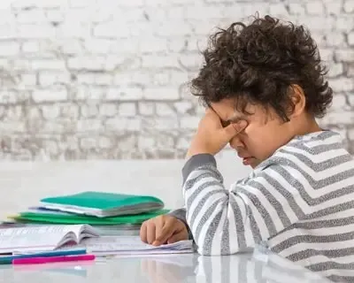 Irritabilidad y dolor de panza: las señales ocultas para detectar la depresión y el estrés en los niños