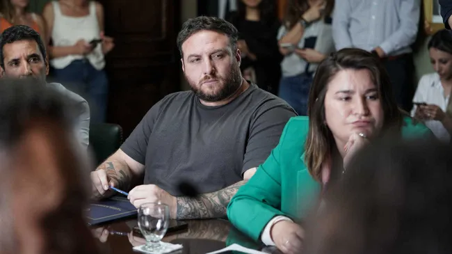 Un senador cercano a Juan Grabois rechazó la reelección indefinida y no dio quórum