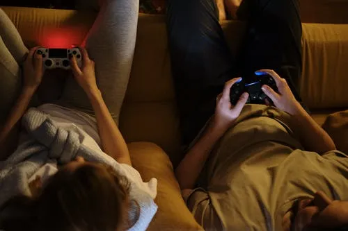 Más videojuegos, menos conservadurismo