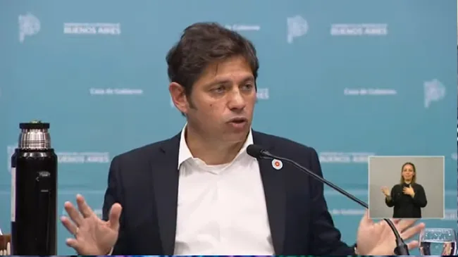 Axel Kicillof le respondió a Milei sobre la planta de GNL: "El presidente está ocasionando un daño enorme"