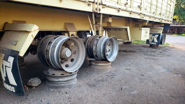 Millonario robo en Córdoba: una banda desvalijó una empresa de transporte de carga