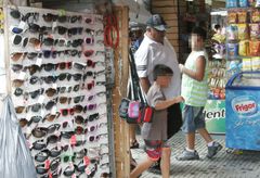 Advierten sobre los riesgos de comprar anteojos ‘truchos’