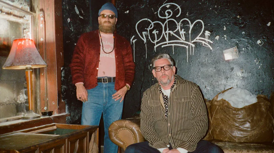 De consagrados y emergentes: The Black Keys regresa con “Peaches!” y Cazzu lanza un nuevo single